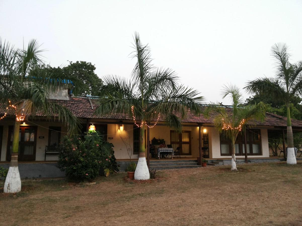 V Resorts Mahua Bagh Murud Nandgaon  Bagian luar foto