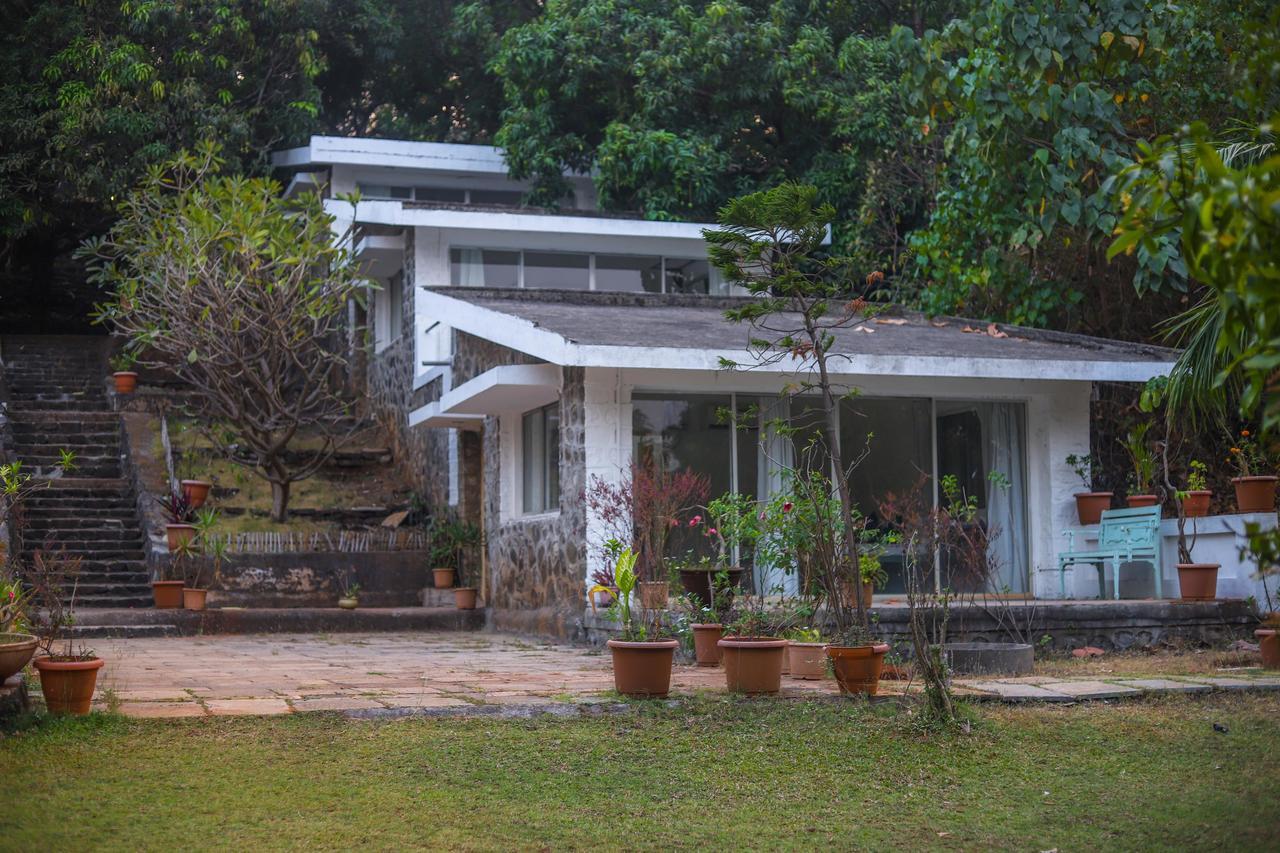 V Resorts Mahua Bagh Murud Nandgaon  Bagian luar foto