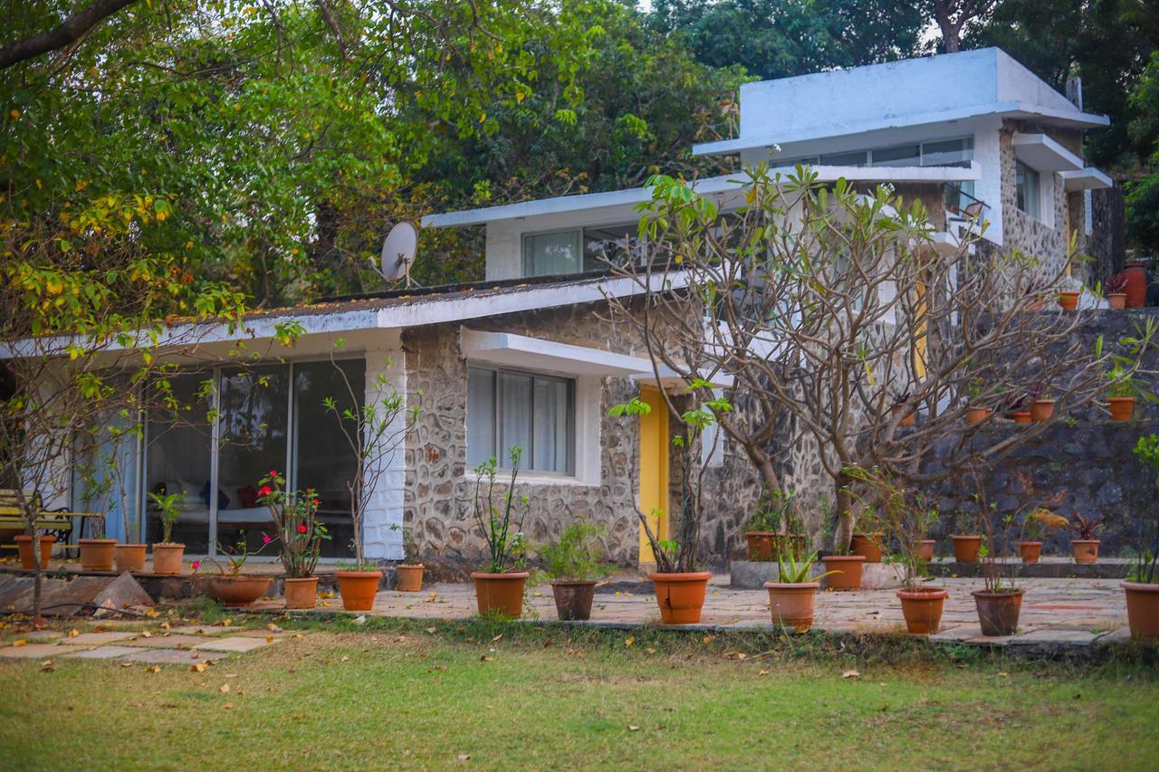 V Resorts Mahua Bagh Murud Nandgaon  Bagian luar foto